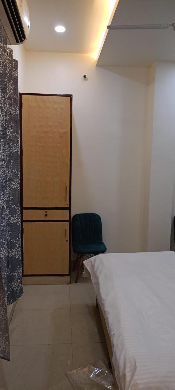 Hotel Saffron ميروت المظهر الخارجي الصورة